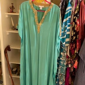 Elizabeth Hurley caftan